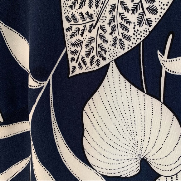 Roz & Ali Dress w Silver Metal Y2K Back Zipper & Oversized Botanical Print sz 2P - Picture 12 of 14